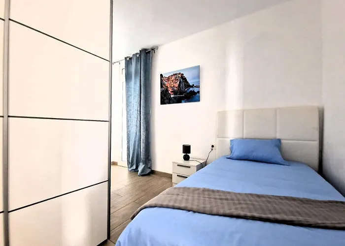 Apartment Malvasia 4 *